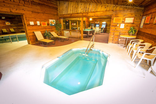 Northern Pine Inn Хейуърд Екстериор снимка