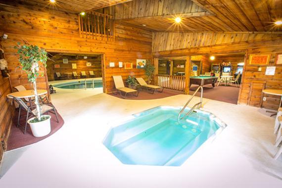 Northern Pine Inn Хейуърд Екстериор снимка